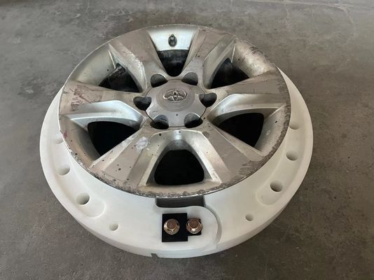 O automóvel de passageiros Runflat introduz a proteção lisa resistente balística do pneumático