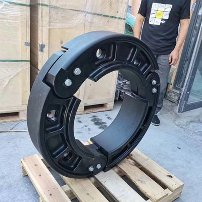 Runflat insere materiais sintéticos de engenharia militar para máxima durabilidade